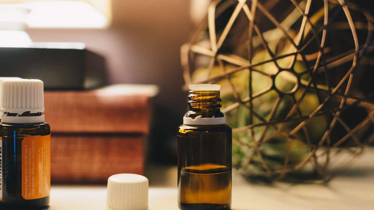 https://digitalhealthbuzz.com/wp-content/uploads/2019/11/kelly-sikkema-UaO58q6ioxI-unsplash-1280x720.jpg