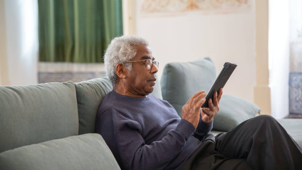 https://digitalhealthbuzz.com/wp-content/uploads/2021/05/pexels-kampus-production-7551585-1280x720.jpg