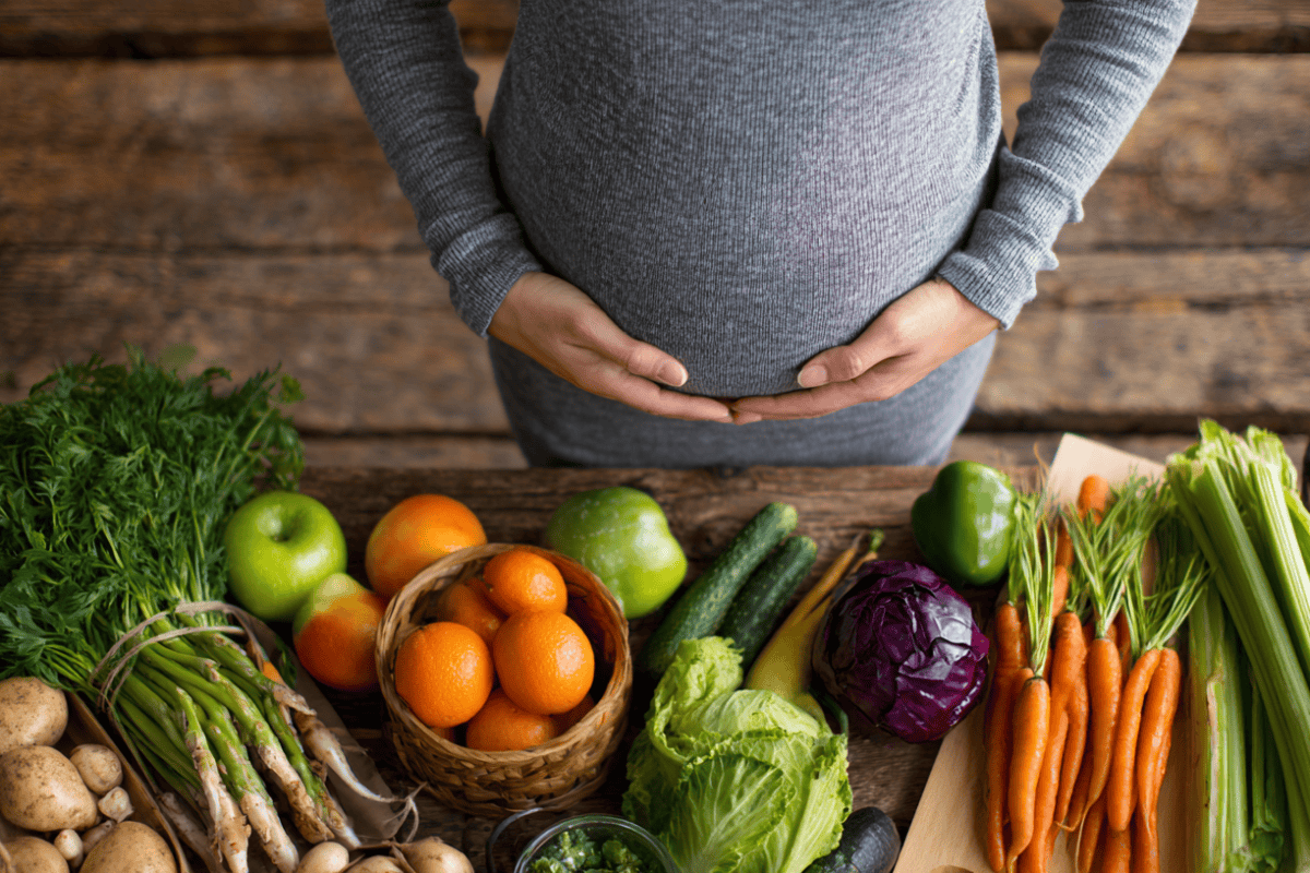 Nutrition for a Healthy Pregnancy vs “Eating for Two” Myths